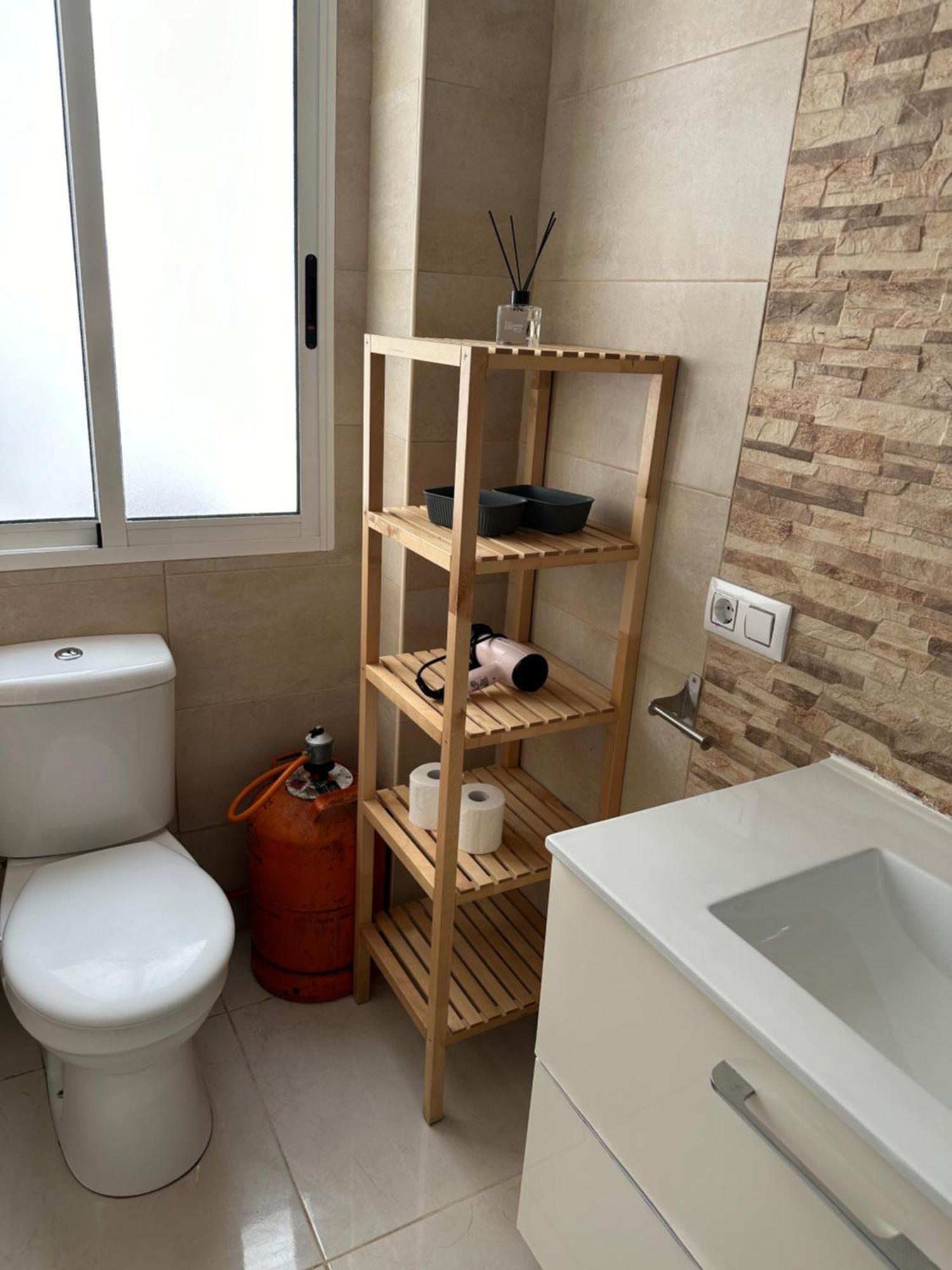 Modern And Bright 5 Bedroom Apartment Del Prado غانديا المظهر الخارجي الصورة